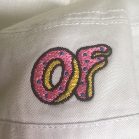 White Cotton Bucket Hat with Embroidered "OF" Donut Logo - Picture 5 of 7